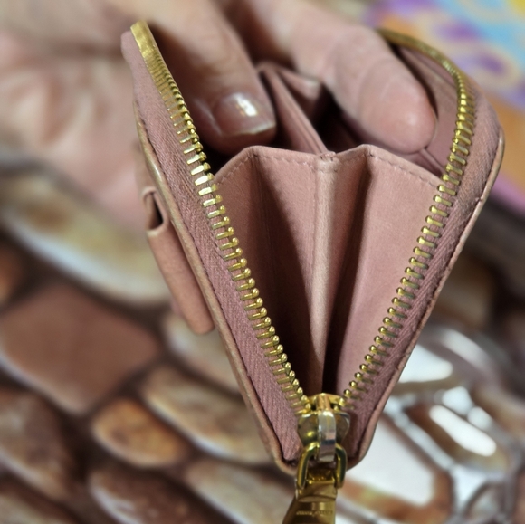 Miu miu 4x3 wallet - Picture 7 of 14